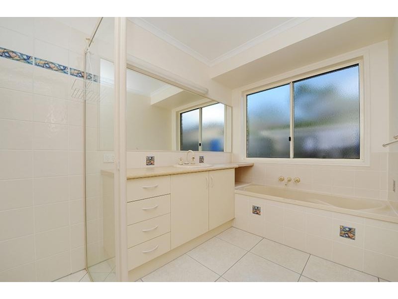 45 Bellevue Drive, Little Mountain QLD 4551