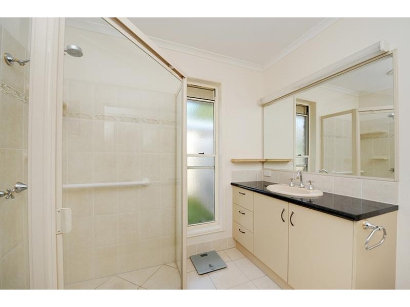45 Bellevue Drive, Little Mountain QLD 4551