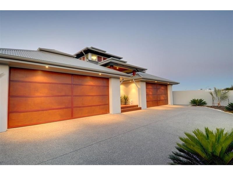 77 Bellanboe Circuit, Pelican Waters QLD 4551