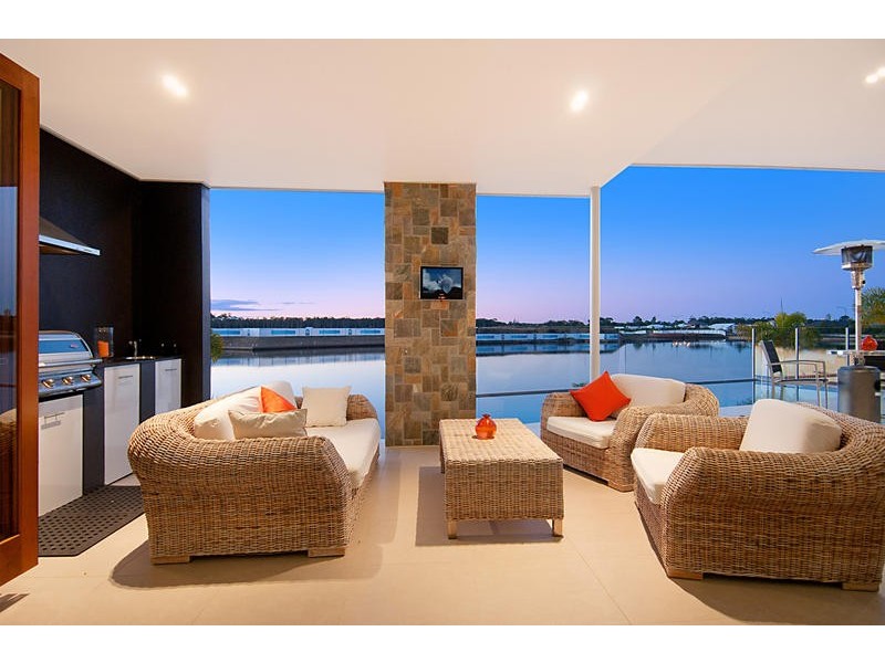 87 Bellanboe Circuit, Pelican Waters QLD 4551