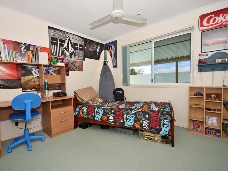 48 Bellevue Drive, Little Mountain QLD 4551