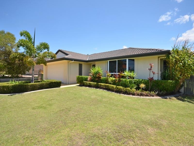 48 Bellevue Drive, Little Mountain QLD 4551