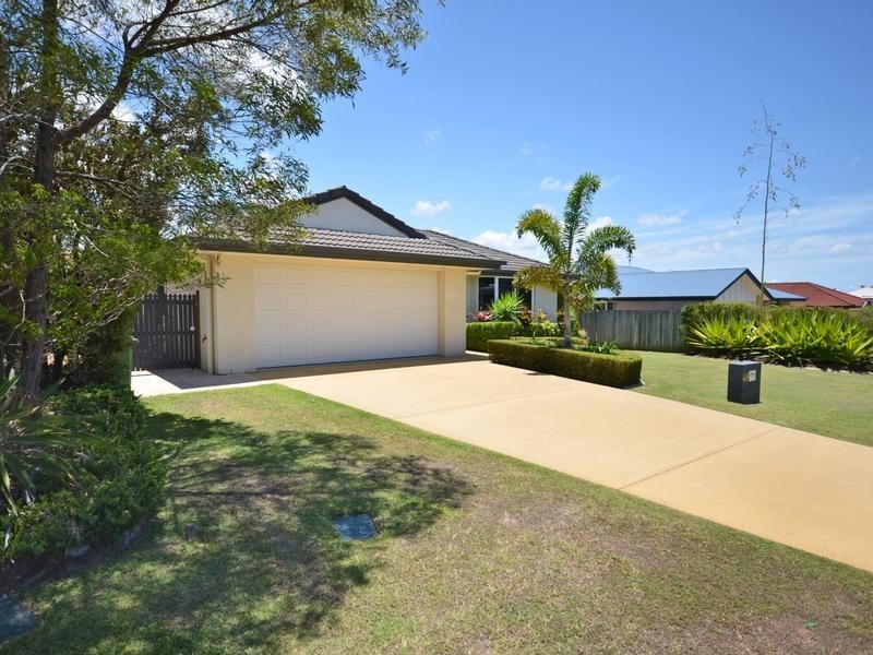 48 Bellevue Drive, Little Mountain QLD 4551