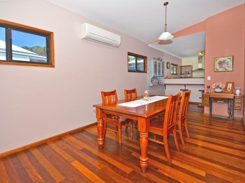 21 Berkley Place, Little Mountain QLD 4551