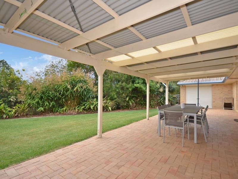 4 Berkley Place, Little Mountain QLD 4551