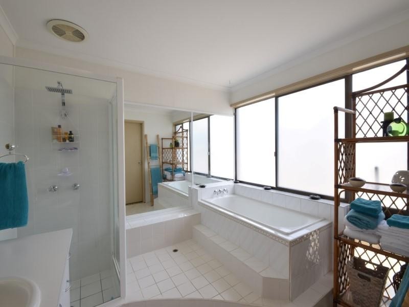 5 Bilinga Street, Currimundi QLD 4551