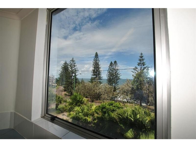5/ 15 Headland Esplanade, Kings Beach QLD 4551