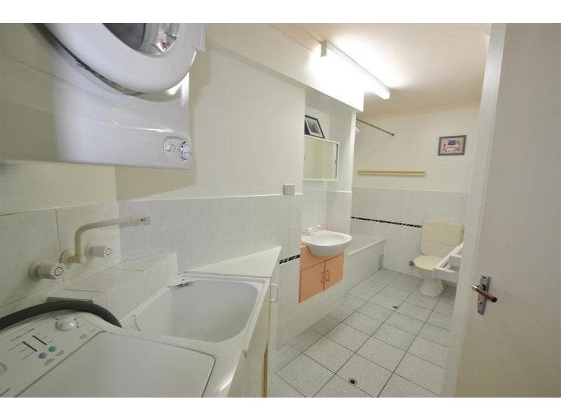 5/ 15 Headland Esplanade, Kings Beach QLD 4551