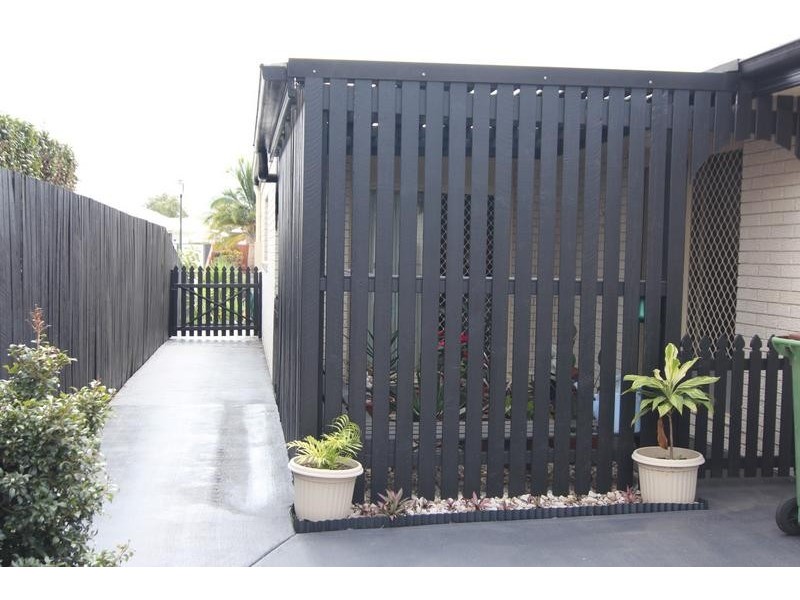 6 Bongaree Drive, Pelican Waters QLD 4551