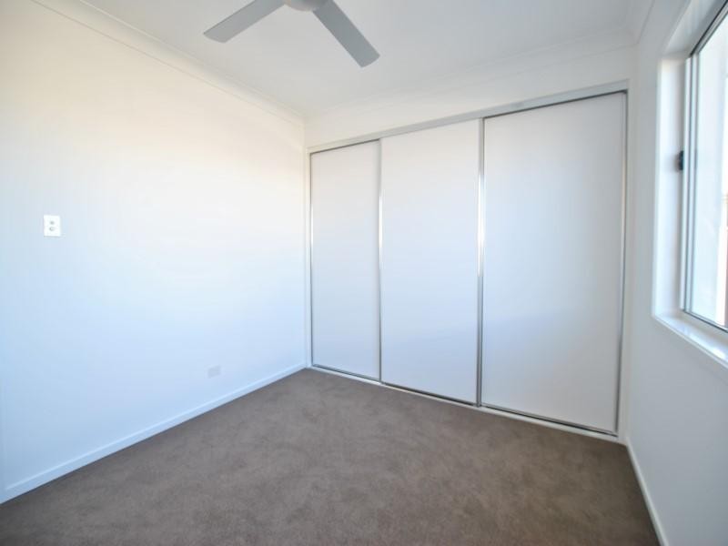 18 Bond Street, Pelican Waters QLD 4551