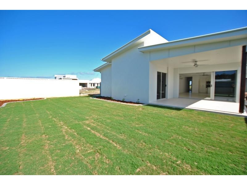 20a Bond Street, Pelican Waters QLD 4551