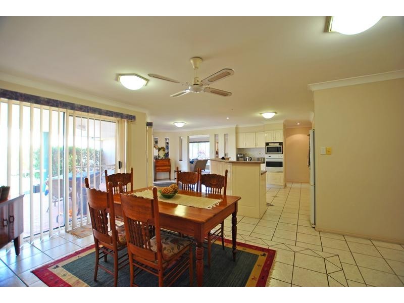17 Bongaree Drive, Pelican Waters QLD 4551