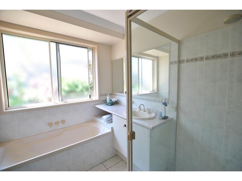 17 Bongaree Drive, Pelican Waters QLD 4551