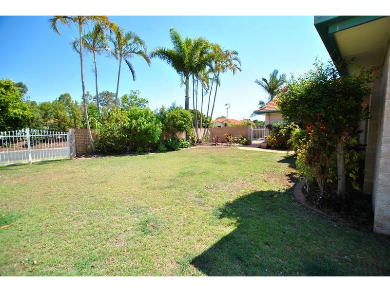 17 Bongaree Drive, Pelican Waters QLD 4551