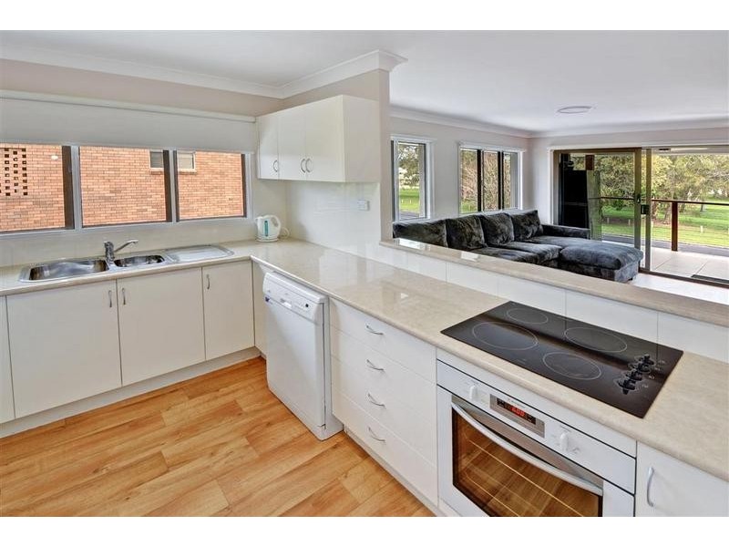 37 Booker Parade, Golden Beach QLD 4551