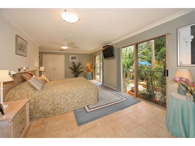 8 Bottlebrush Place, Little Mountain QLD 4551