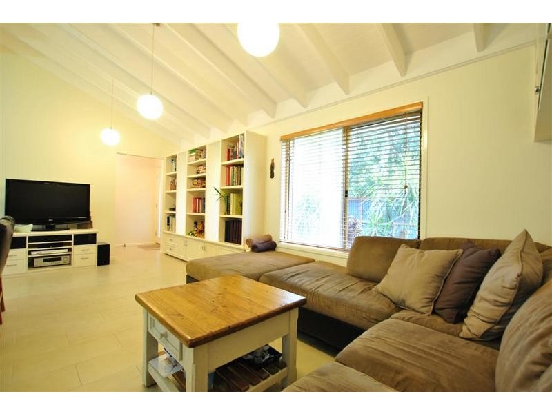 18 Brigalow Street, Little Mountain QLD 4551