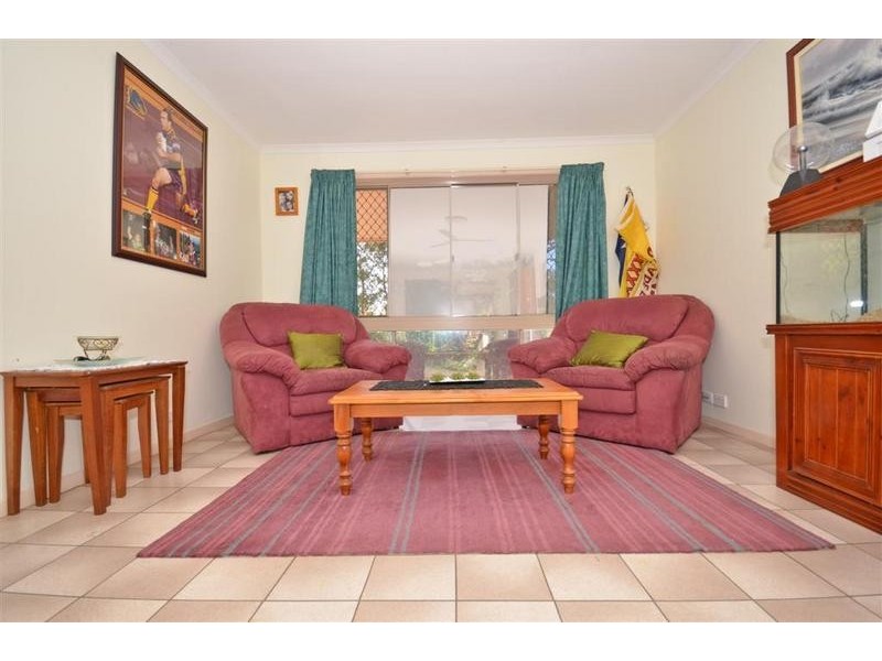 16 Brolga Court, Little Mountain QLD 4551