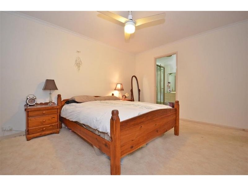 16 Brolga Court, Little Mountain QLD 4551