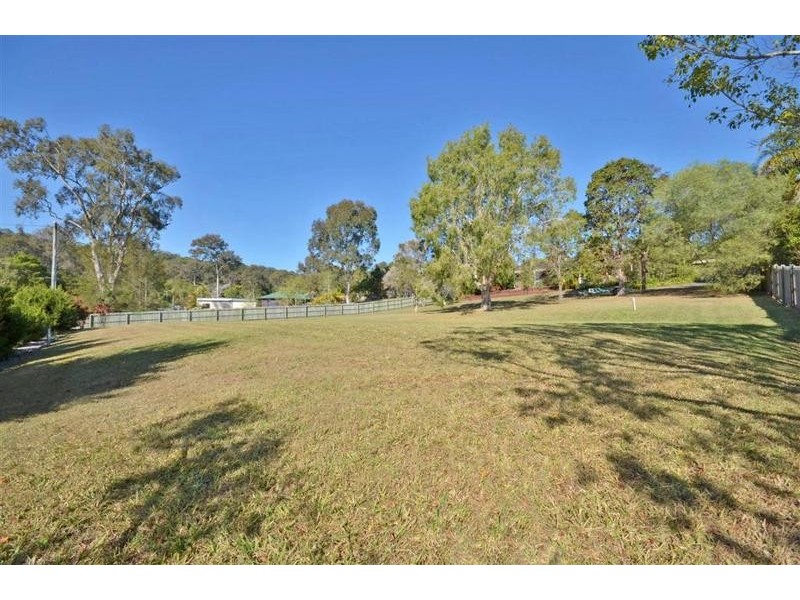 16 Brolga Court, Little Mountain QLD 4551