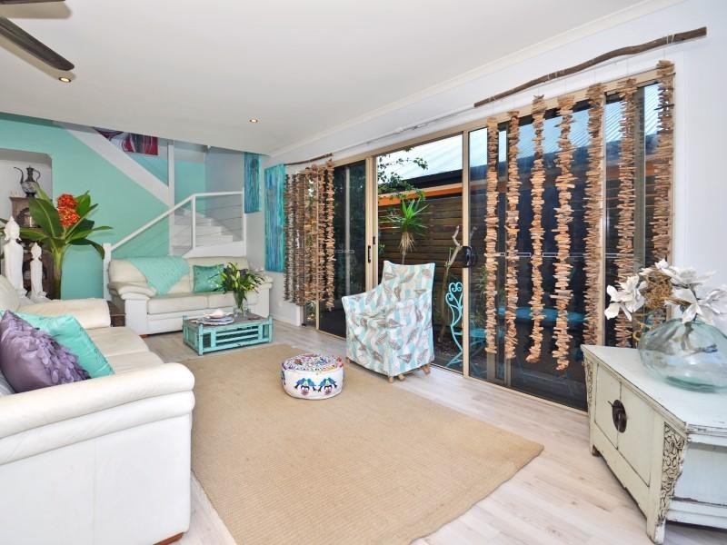 33 Bryce Street, Moffat Beach QLD 4551