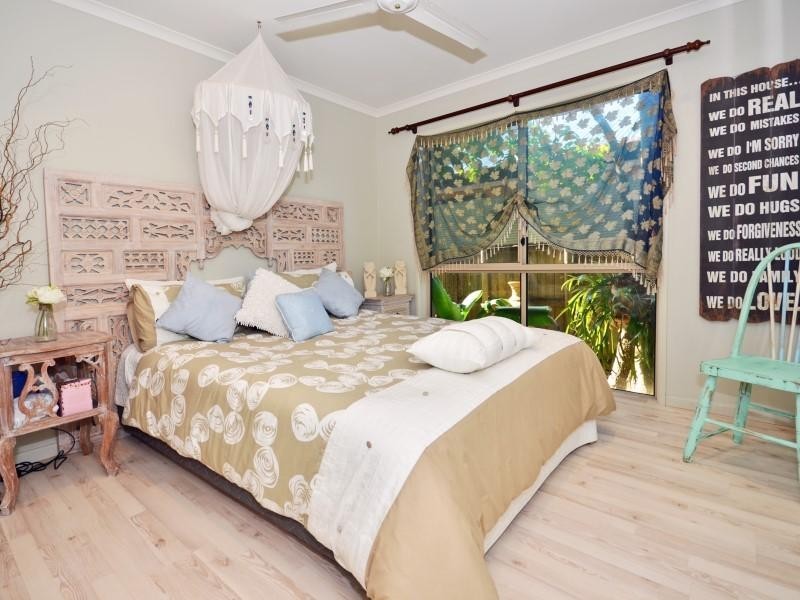 33 Bryce Street, Moffat Beach QLD 4551