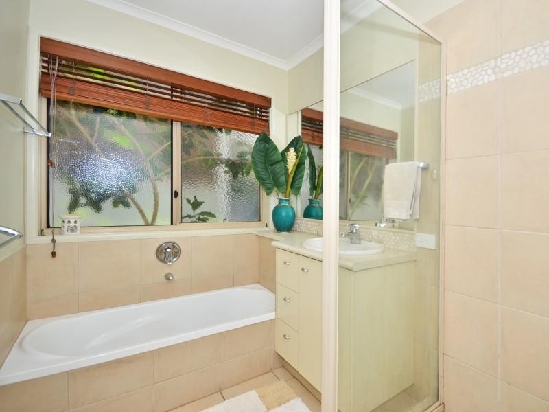 33 Bryce Street, Moffat Beach QLD 4551