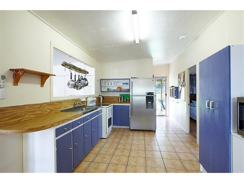 Battery Hill QLD 4551