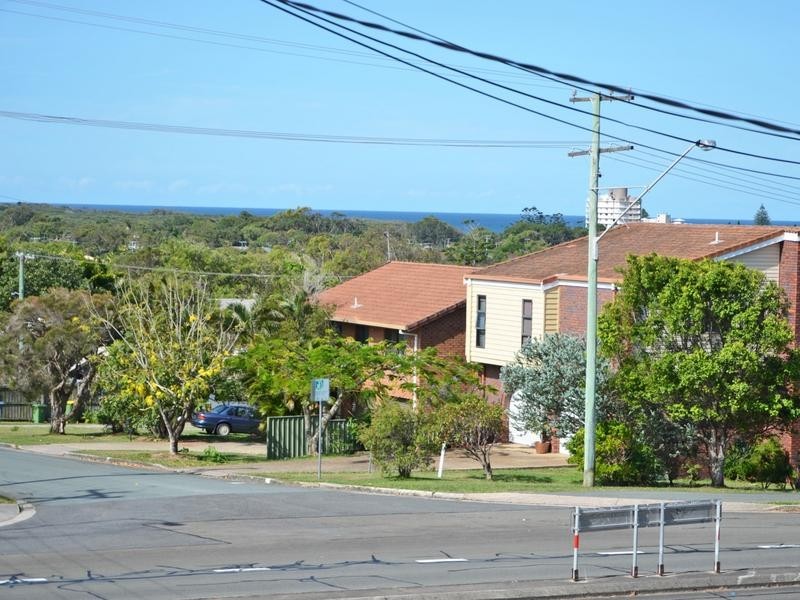 82 Buderim Street, Battery Hill QLD 4551