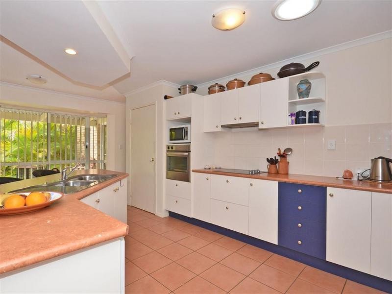 12 Bush Nut Court, Little Mountain QLD 4551