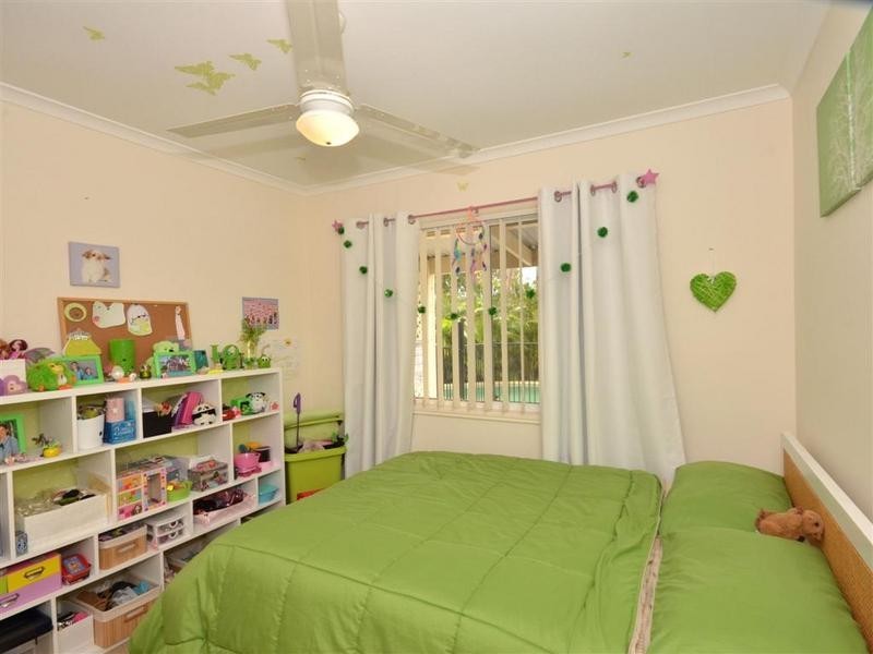 12 Bush Nut Court, Little Mountain QLD 4551