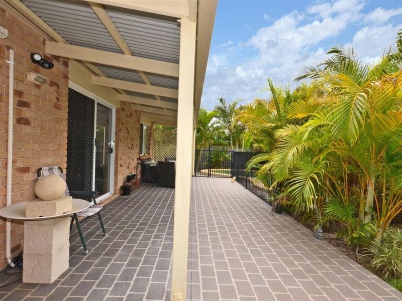 12 Bush Nut Court, Little Mountain QLD 4551