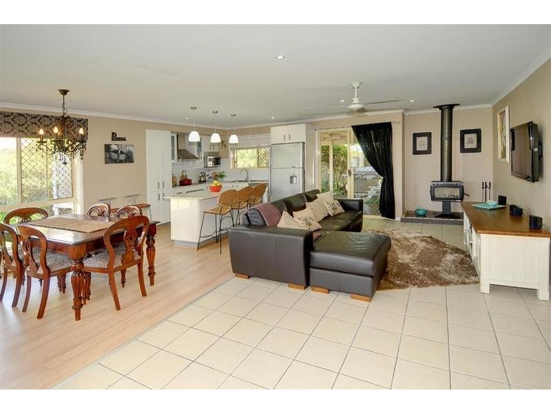 Little Mountain QLD 4551