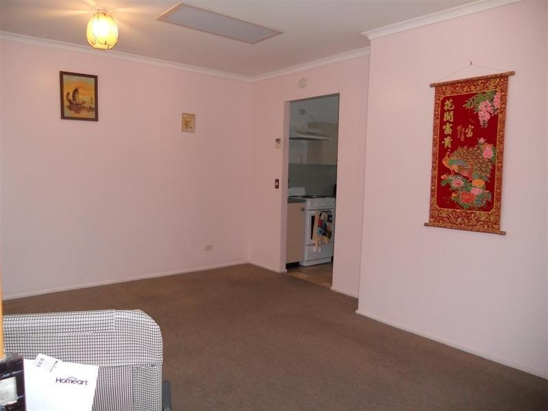 1/ 96 Beerburrum Street, Battery Hill QLD 4551