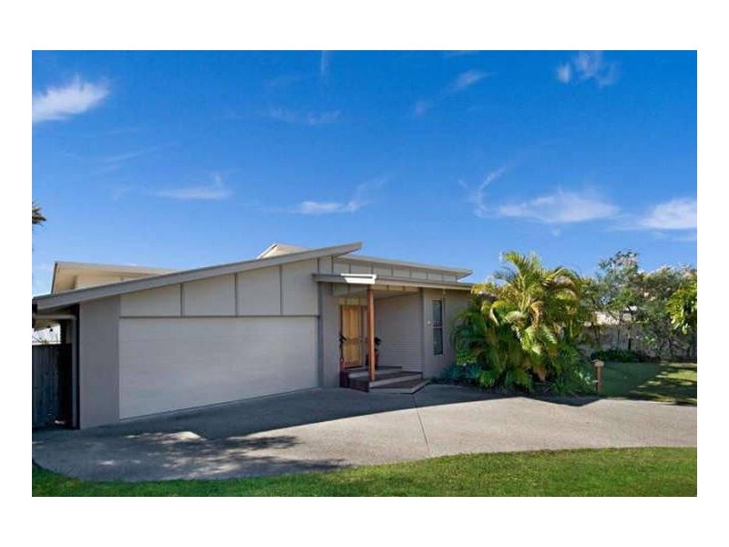 6 Callistemon Place, Currimundi QLD 4551