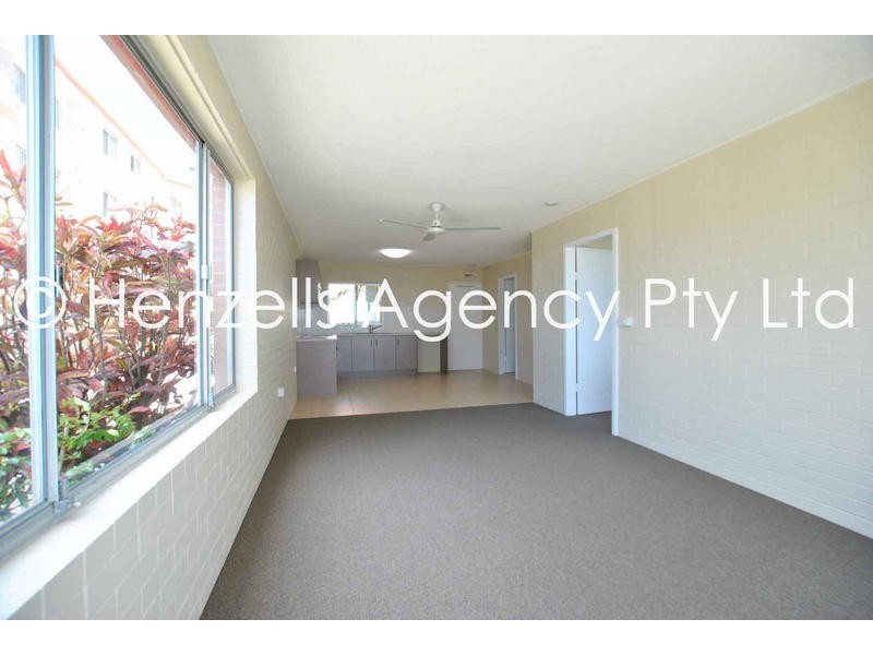 4/ 83 Esplanade, Golden Beach QLD 4551