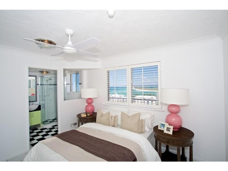 24/ 35 Canberra Terrace, Kings Beach QLD 4551