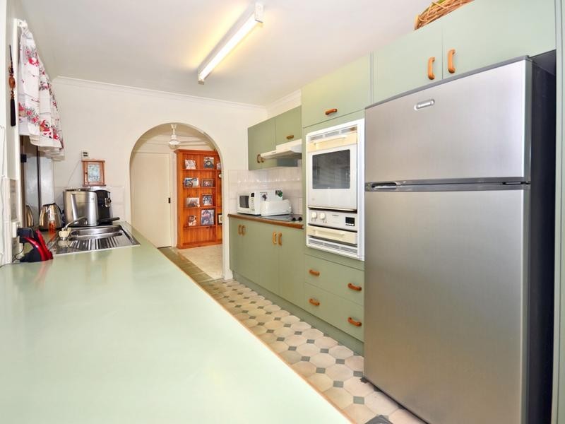 10 Carell Street, Currimundi QLD 4551