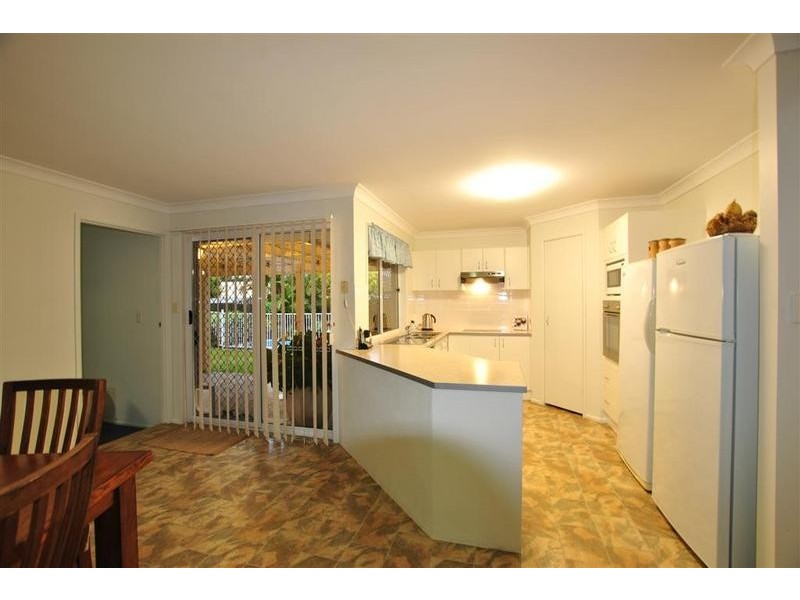 11 Carell Street, Currimundi QLD 4551