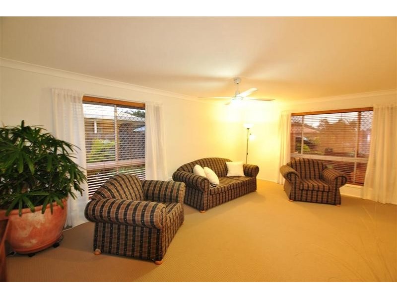 11 Carell Street, Currimundi QLD 4551