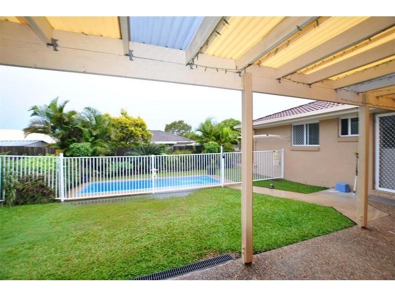 11 Carell Street, Currimundi QLD 4551