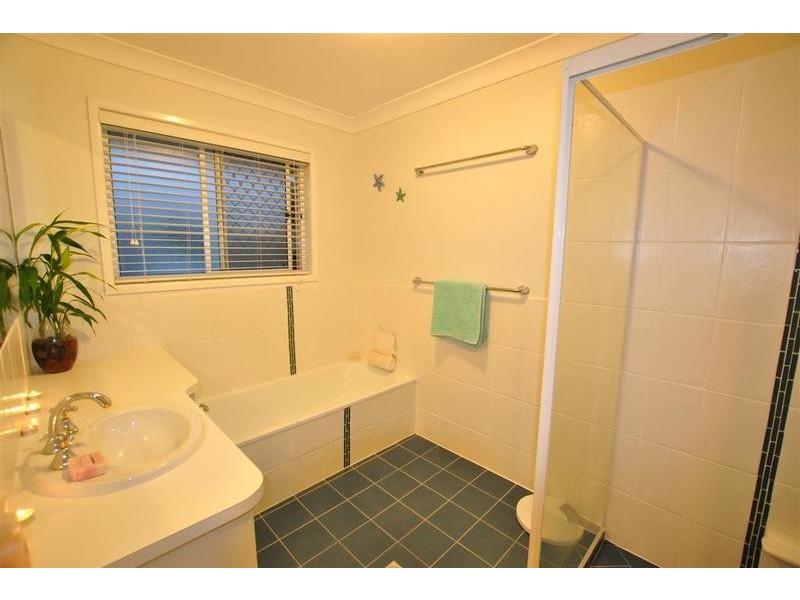 11 Carell Street, Currimundi QLD 4551