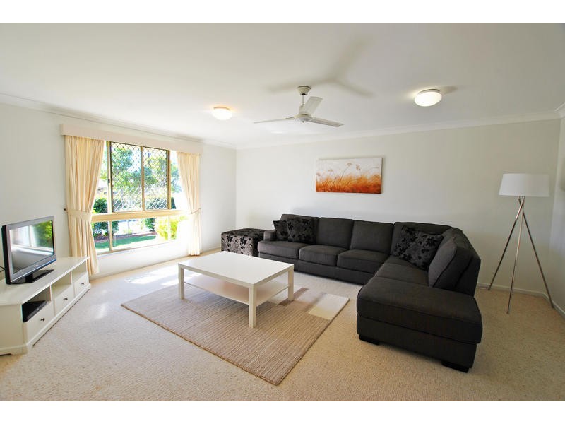 2 Carell Street, Currimundi QLD 4551