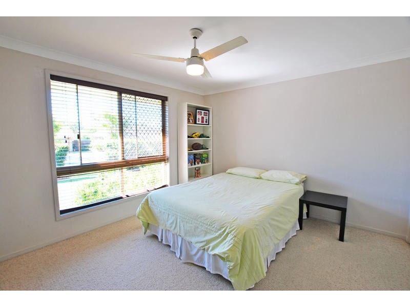 2 Carell Street, Currimundi QLD 4551