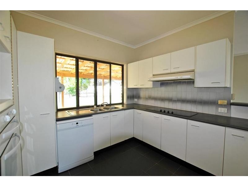 16 Casuarina Drive, Little Mountain QLD 4551