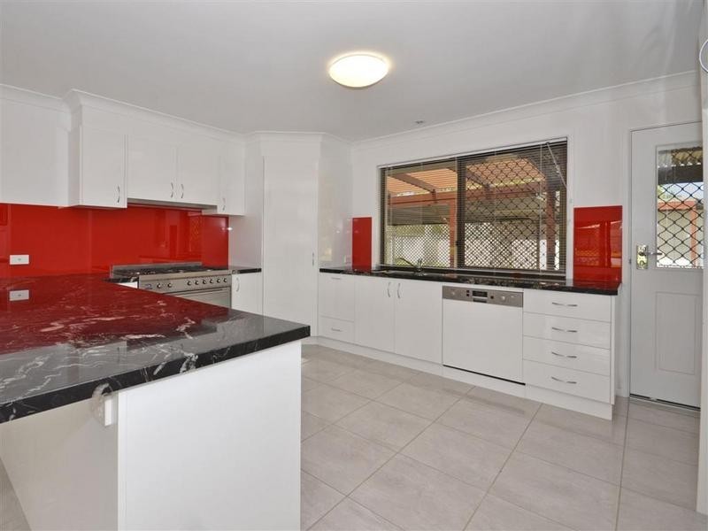 23 Casuarina Drive, Little Mountain QLD 4551