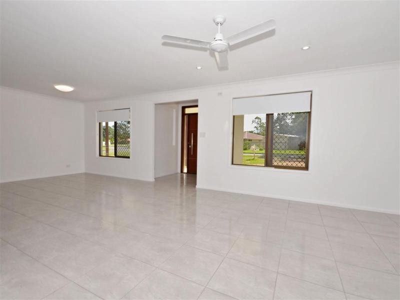 23 Casuarina Drive, Little Mountain QLD 4551