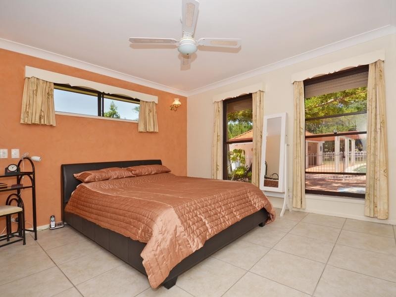 33 Casuarina Drive, Little Mountain QLD 4551