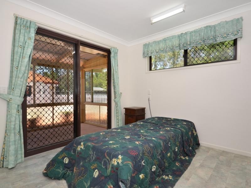 33 Casuarina Drive, Little Mountain QLD 4551