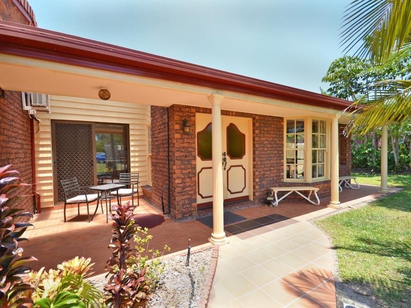 33 Casuarina Drive, Little Mountain QLD 4551